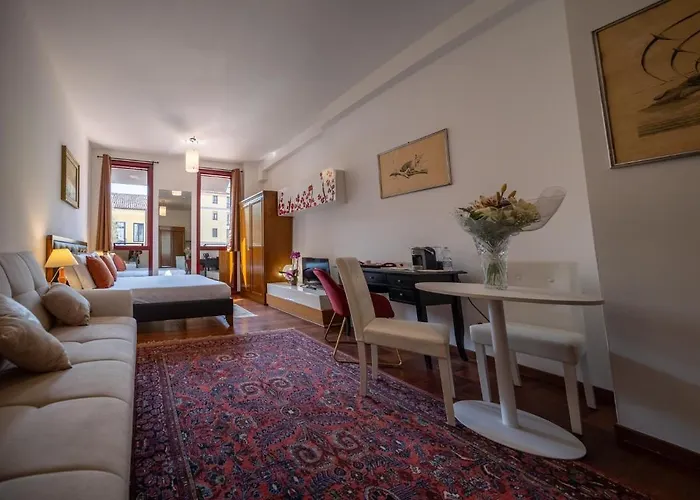 Ego' & Center Феррара