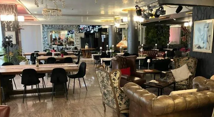 Апарт-отель Ego' & Center