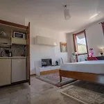 Ego' & Center Aparthotel 4*