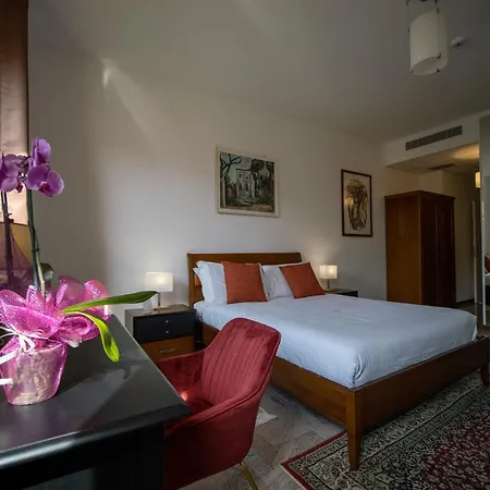 Ego' Hotel
