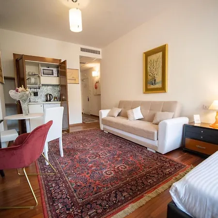 Ego' Hotel apartamentowy Ferrara