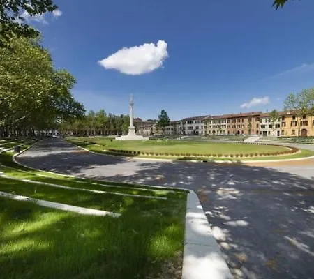 Hotel apartamentowy Ego' 4*