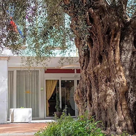 호텔 Ego' Hotel