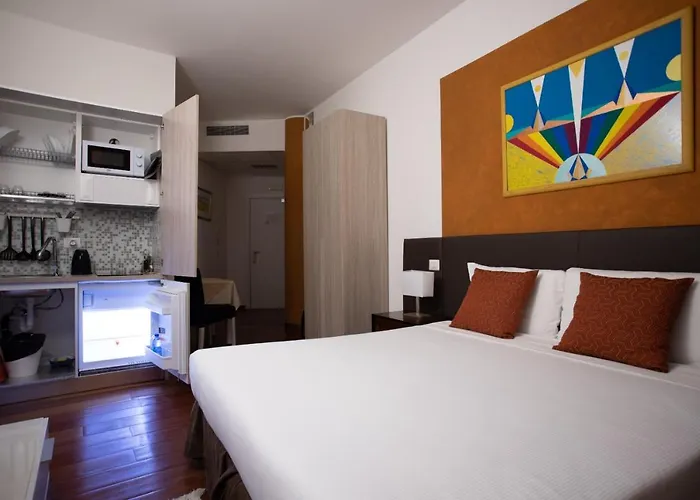 Ego' & Center Aparthotel Ferrara